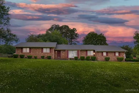 448 Jasper Ln, Waverly, VA 23890