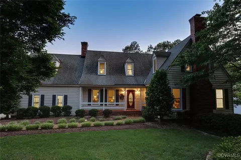 9701 Kingussle Ln, Richmond, VA 23236