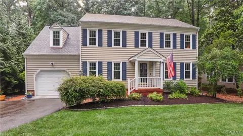 5107 Rock Harbour Rd, Midlothian, VA 23112