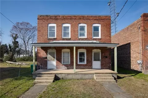 716-718 Wesley St, Petersburg, VA 23803