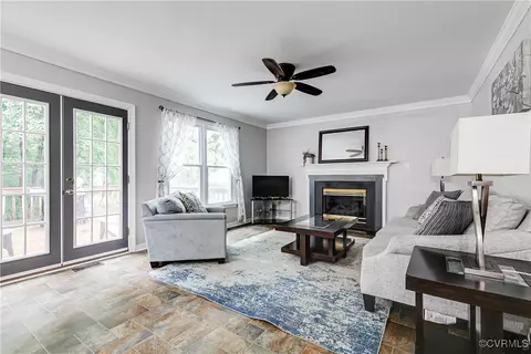 5809 Rosebay Forest Rd, Midlothian, VA 23112 photo 9