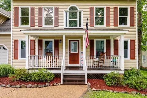 5809 Rosebay Forest Rd, Midlothian, VA 23112 photo 2