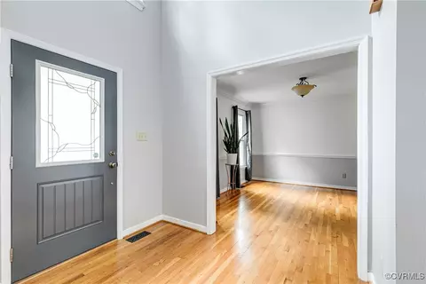 5809 Rosebay Forest Rd, Midlothian, VA 23112 photo 3