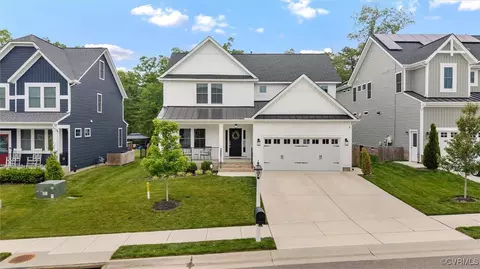 15716 Whirland Dr, Midlothian, VA 23112