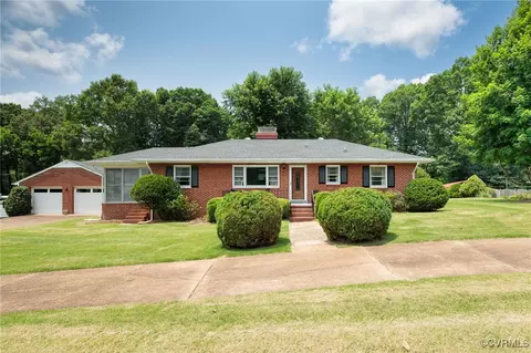 4212 Randolph Rd, North Chesterfield, VA 23236