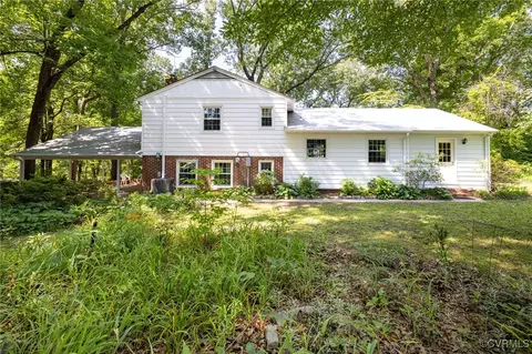 6495 Robin Way, Mechanicsville, VA 23111