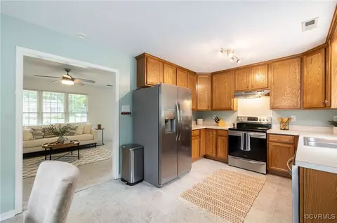 3228 Pinefields Dr, Henrico, VA 23231 photo 11