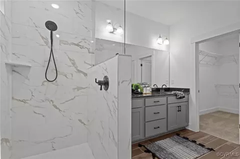 Bath - 9074 Winter Spring Dr, Mechanicsville, VA 23116 photo 2 of 4