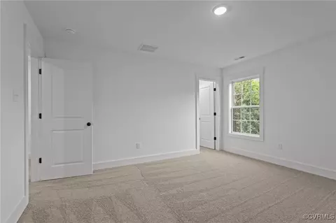 Bedroom - 9074 Winter Spring Dr, Mechanicsville, VA 23116 photo 6 of 9