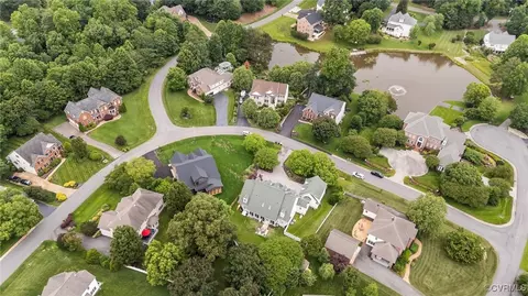 View/Area - 9074 Winter Spring Dr, Mechanicsville, VA 23116 photo 3 of 5
