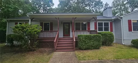 11820 Coach Dr, Petersburg, VA 23805