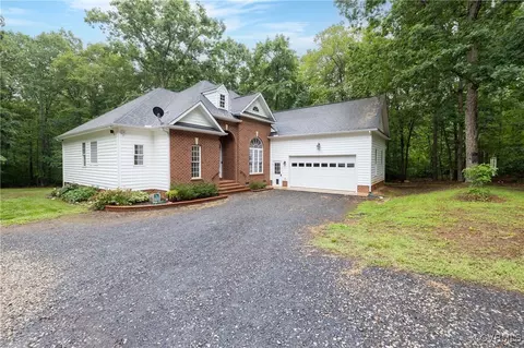 30 Highpockets Rd, Cartersville, VA 23027