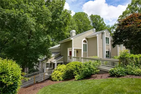 3113 Stony Point Rd #D, Richmond, VA 23235