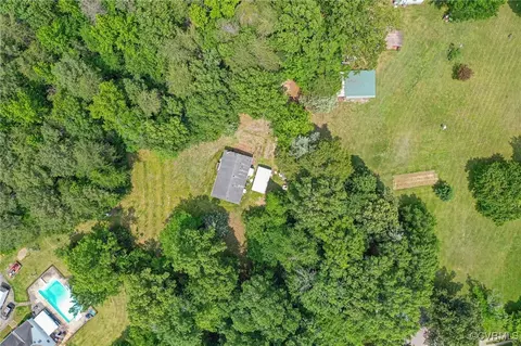 239 Petersburg Rd, Powhatan, VA 23139