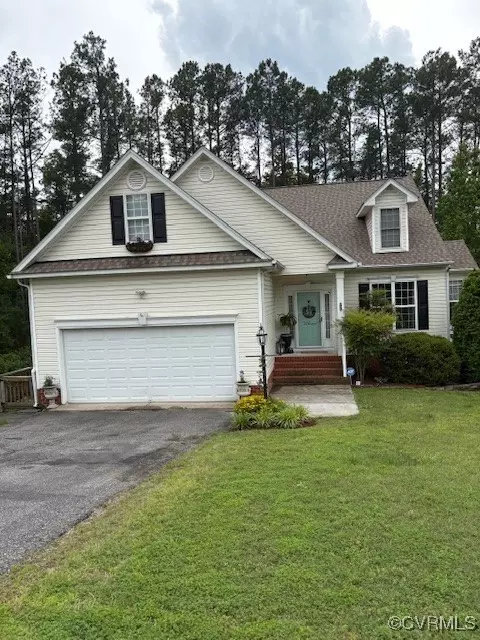 101 Cabells Ct, Farmville, VA 23901