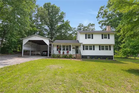 4314 Prince George Dr, Prince George, VA 23875