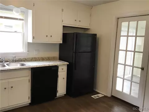 9015 Tweed Rd, Henrico, VA 23228 photo 10