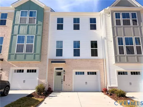 6606 Sunrise Oasis Ln, Midlothian, VA 23112