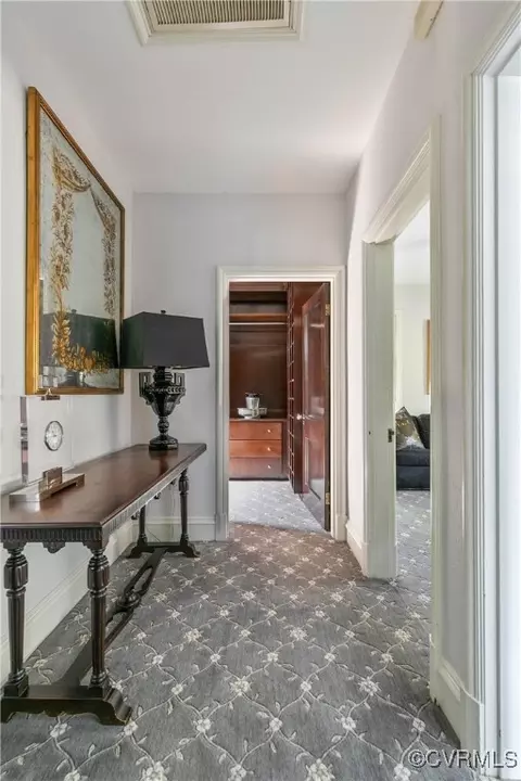 Entry Way - 4221 Stuart Ave, Richmond, VA 23221 photo 3 of 3