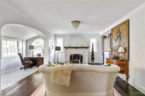 Living - 4221 Stuart Ave, Richmond, VA 23221 photo 1 of 8