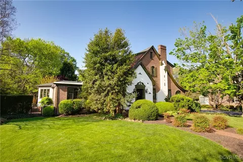 4221 Stuart Ave, Richmond, VA 23221