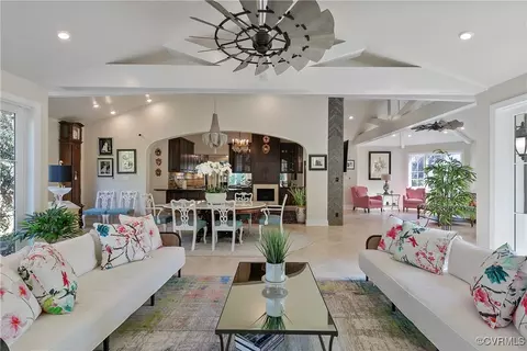 Living - 4221 Stuart Ave, Richmond, VA 23221 photo 7 of 8