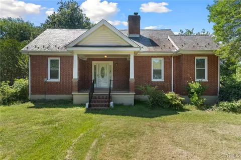 672 Main St, Dillwyn, VA 23936