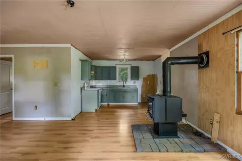 Living - 3966 Holts Ln, Saluda, VA 23149 photo 5 of 5