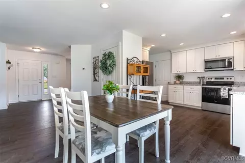 203 Pointers Dr, West Point, VA 23181 photo 14