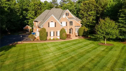 11407 Timber Point Dr, Chesterfield, VA 23838