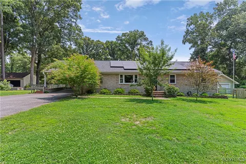 1249 N Cottonwood Rd, North Chesterfield, VA 23236