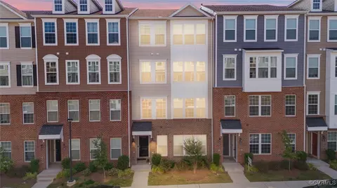 5905 Laurel Bed Ln #B, Richmond, VA 23227