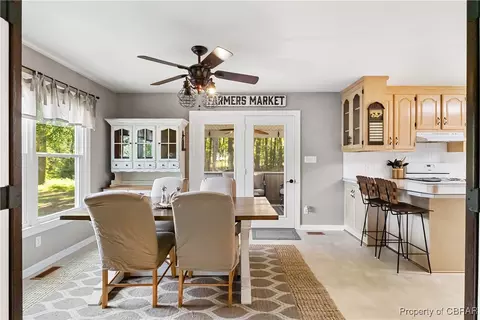 12067 Harcum Rd, Gloucester, VA 23061 photo 5