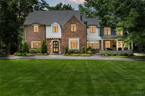 302 Greenway Ln, Richmond, VA 23226