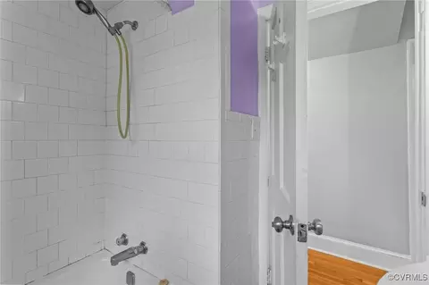 Bath - 14831 Harrowgate Rd, Chester, VA 23831 photo 2 of 4