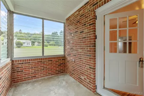 Exterior - 14831 Harrowgate Rd, Chester, VA 23831 photo 4 of 12