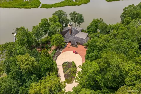 110 Archers Hope Rd #A, Williamsburg, VA 23185