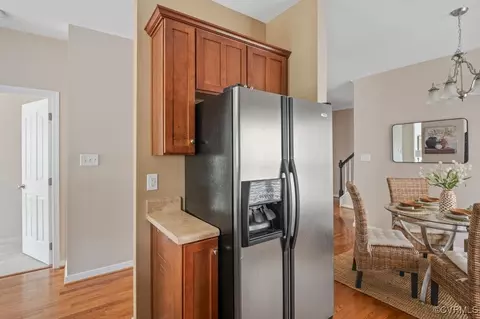 Kitchen - 941 Gorham Ct, Midlothian, VA 23114 photo 3 of 3