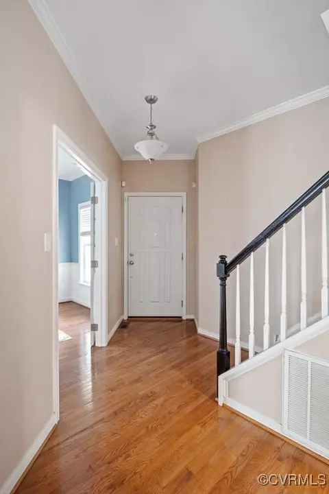 Entry Way - 941 Gorham Ct, Midlothian, VA 23114 photo 3 of 6