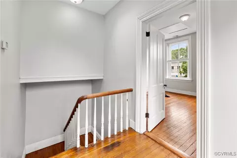 Entry Way - 2502 E Grace St, Richmond, VA 23223 photo 5 of 5