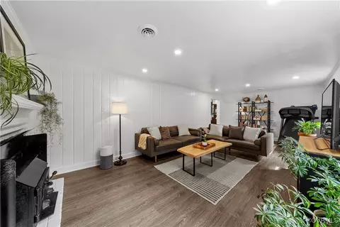11900 Deerhurst Dr, Midlothian, VA 23113 photo 16