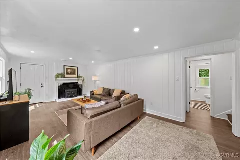 11900 Deerhurst Dr, Midlothian, VA 23113 photo 15