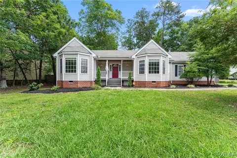 7216 Cannock Rd, Chesterfield, VA 23832