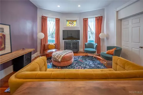 5 W Graham Rd, Richmond, VA 23222