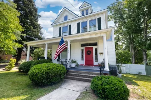 205 Brunswick, Blackstone, VA 23824