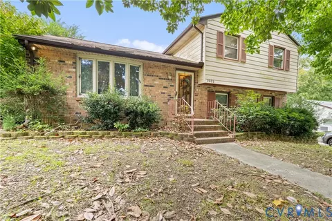 1905 Sunnyside Ave, Hopewell, VA 23860