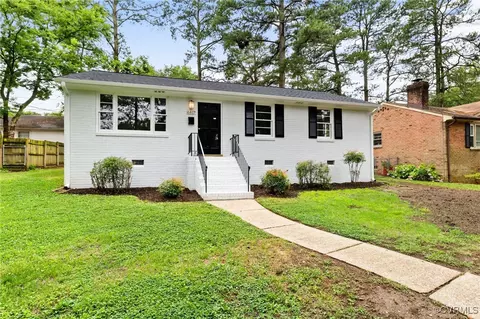 6817 W Grace St, Richmond, VA 23226