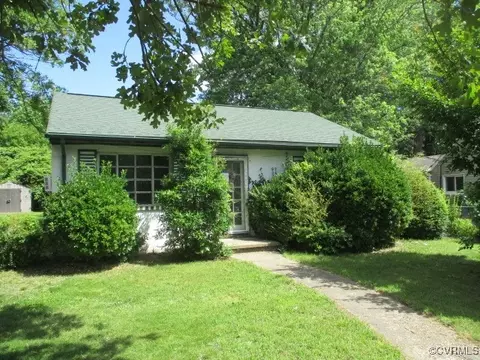 1914 Oak Hill Ln, Richmond, VA 23223