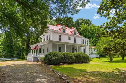 2707 Sherbourne Rd, Richmond, VA 23237