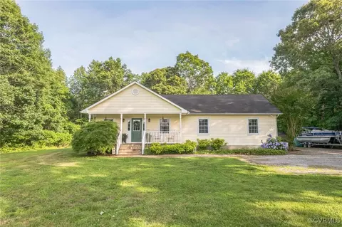 2301 White Chapel Rd, Lancaster, VA 22503